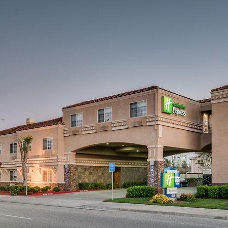 Holiday Inn Express & Suites Santa Clara By Ihg Dış mekan fotoğraf